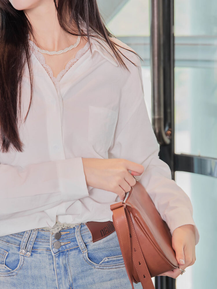 蕾絲拼接v領棉質襯衫