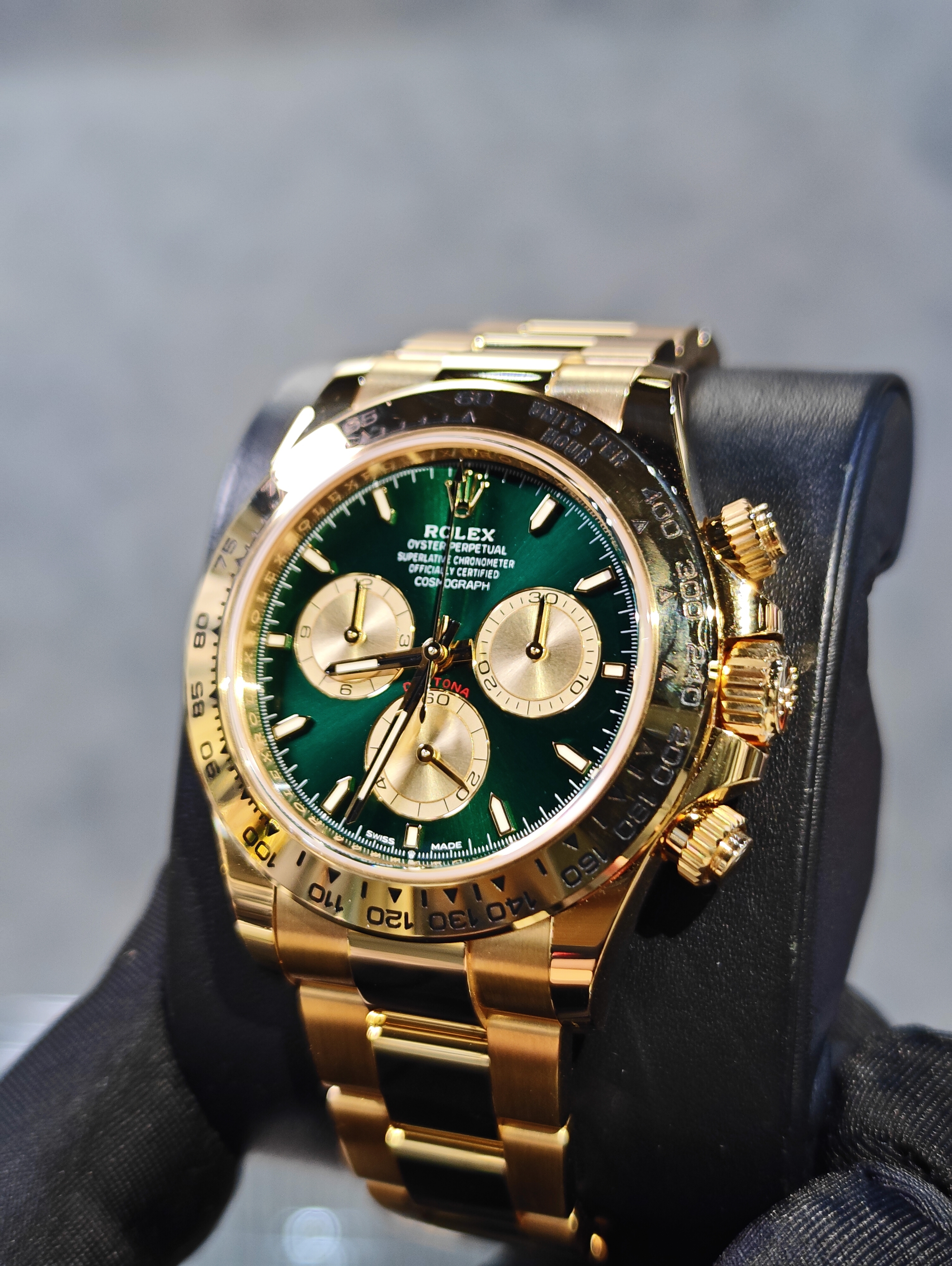 BRAND NEW ROLEX 126508 GREEN OYSTER PERPETUAL COSMOGRAPH DAYTONA YELLOW GOLD 40MM