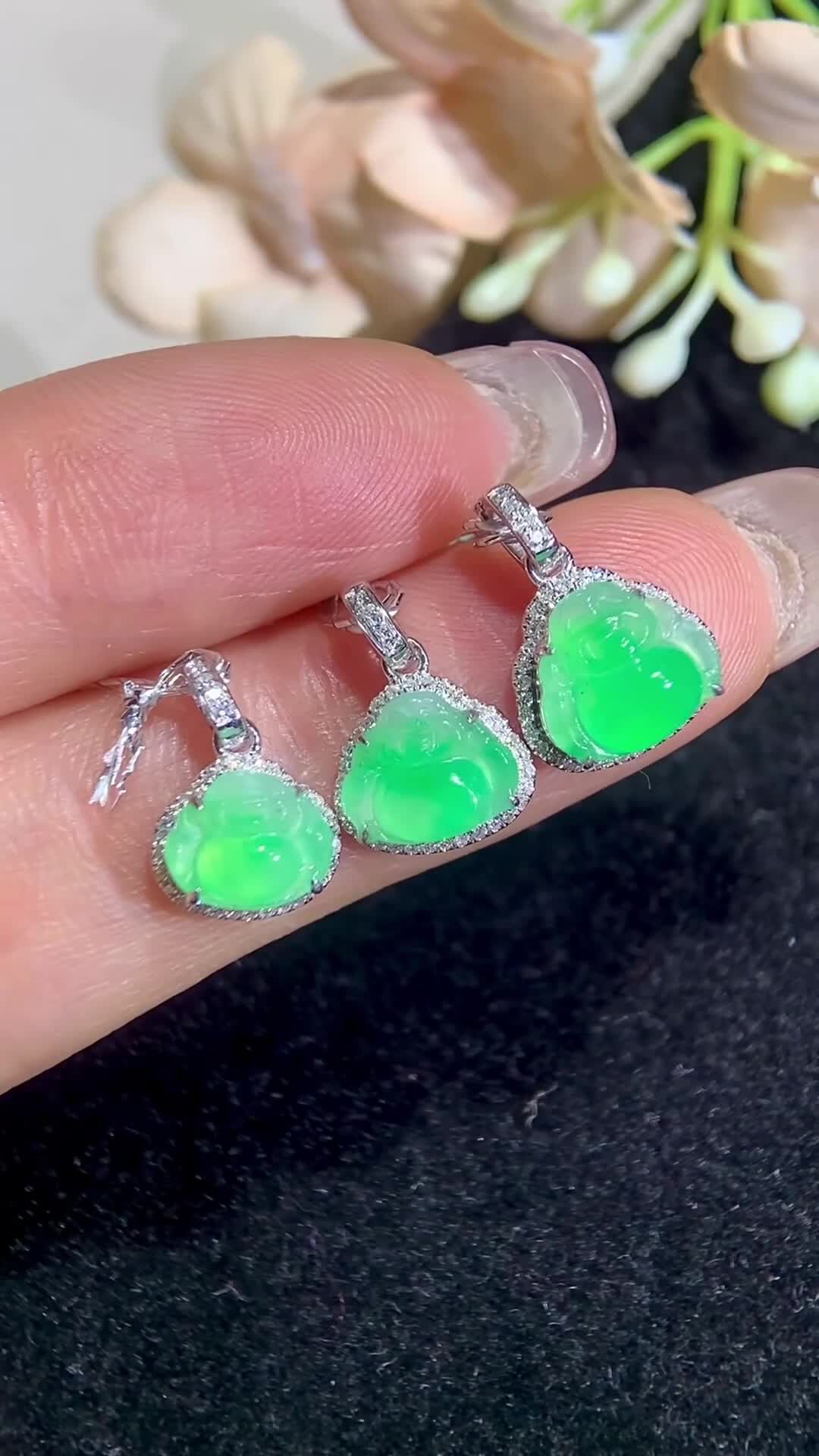 5292255 翡翠飄綠佛公手串小掛件