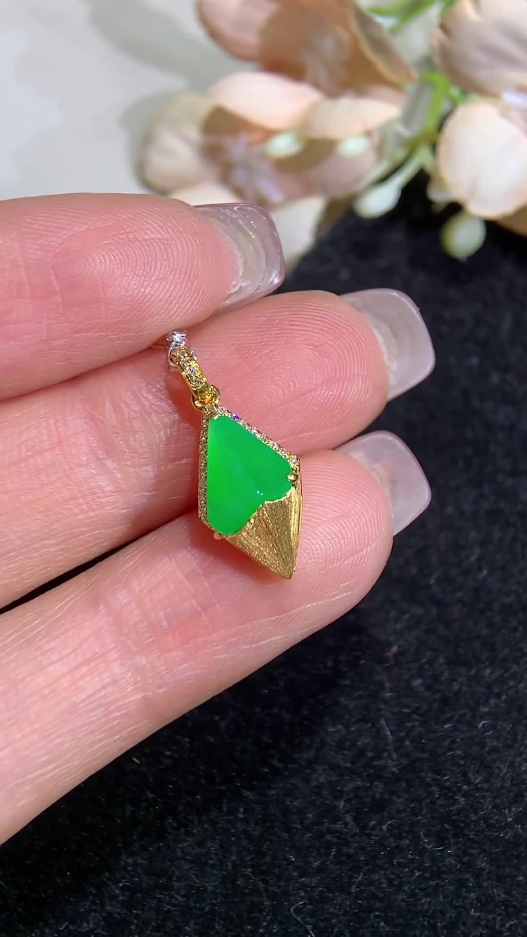 翡翠隨型小掛件,天然翡翠A玉, 緬甸玉, Jade, Jadeite