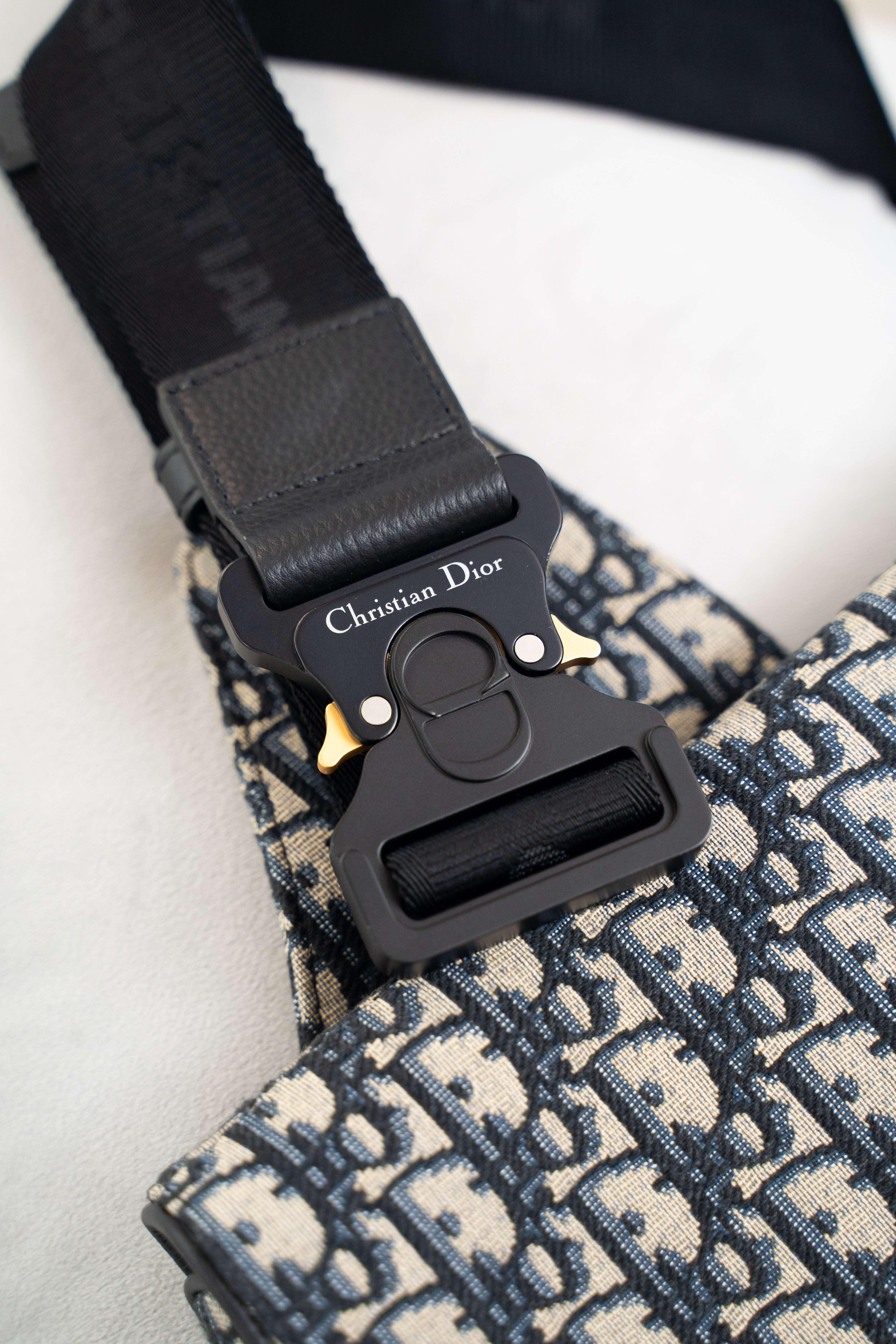 DIOR Saddle Oblique 印花 刺繡老花 馬鞍包 黑色米色