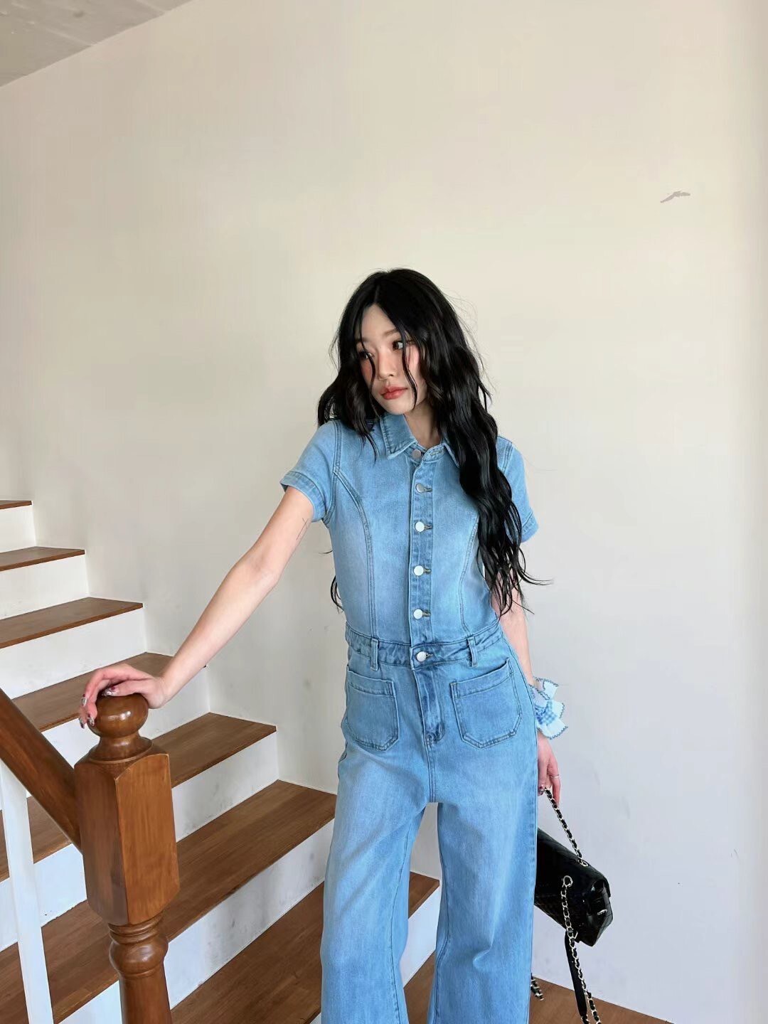 排釦短袖牛仔連身褲