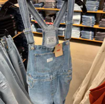 [S] LEVIS LIGHT WASH VINTAGE WOMENS SHORTALLS, 523330040-LIGHT WASH (SLE14)