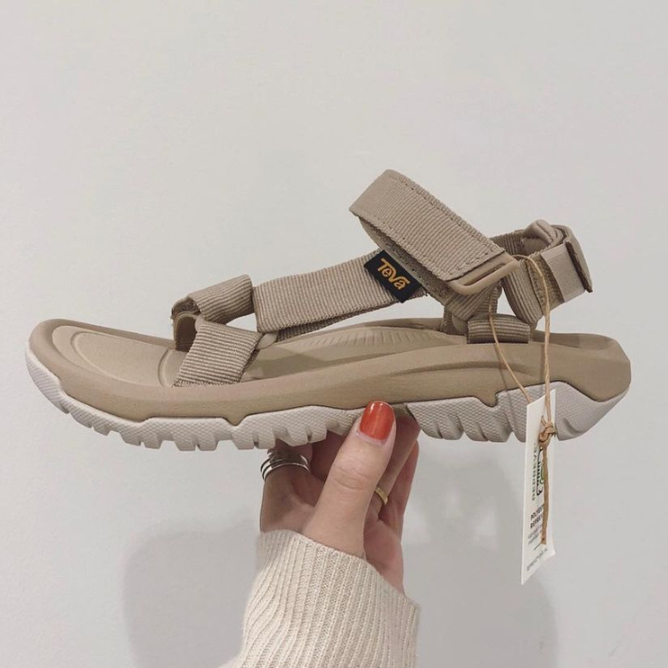 美國 Teva Hurricane XLT2 時尚機能涼鞋 女款  奶茶