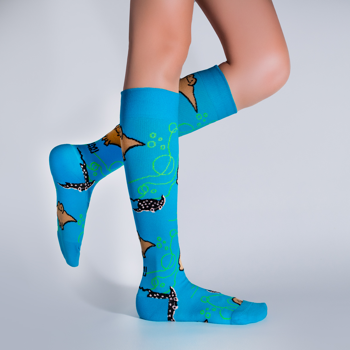 泰拉TYRA專屬｜魔鬼魚｜曼波魟舞【海洋藍】｜經典設計師款．壓力及膝襪