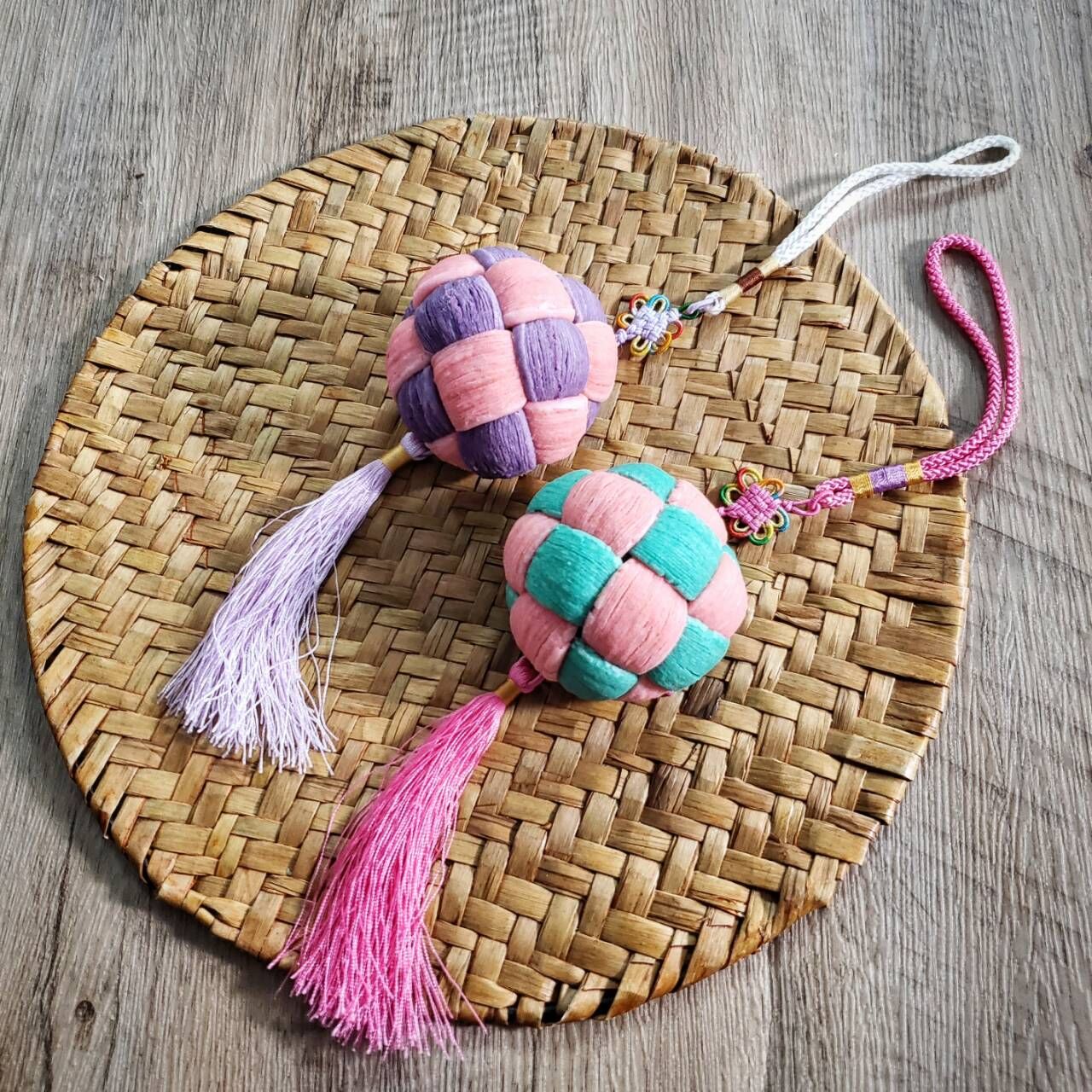 Rosanna ：超夯繡球蛋黃酥 (好評加開)