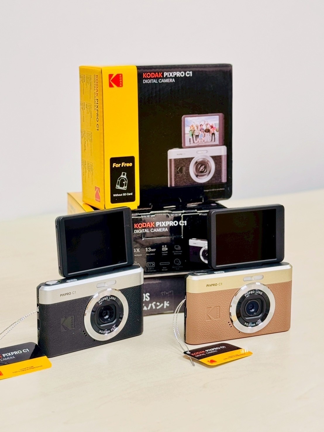 #現貨+預購 柯達 Kodak PIXPRO C1 CCD 數位相機 翻轉自拍 名片機 兩色