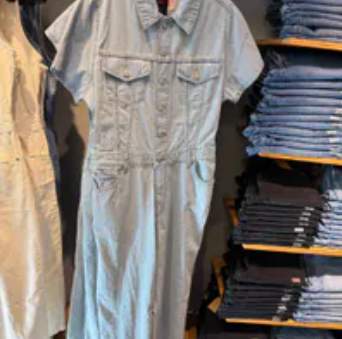 [S] LEVIS MEDIUM WASH TYPE III JUMPSUIT, 001WN0001-MEDIUM WASH (SLE26)