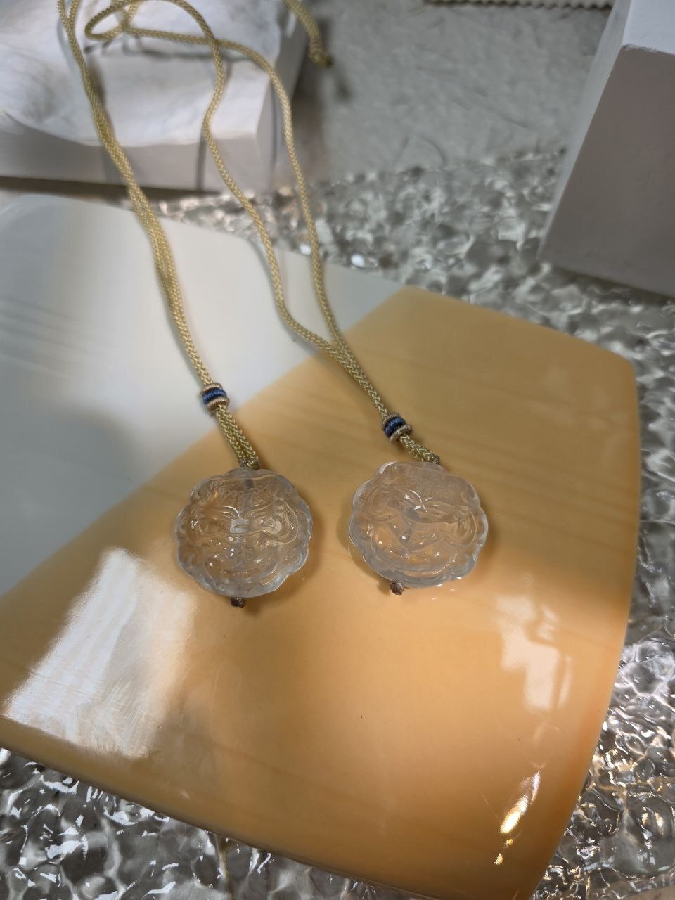 白晶狐狸掛飾繩