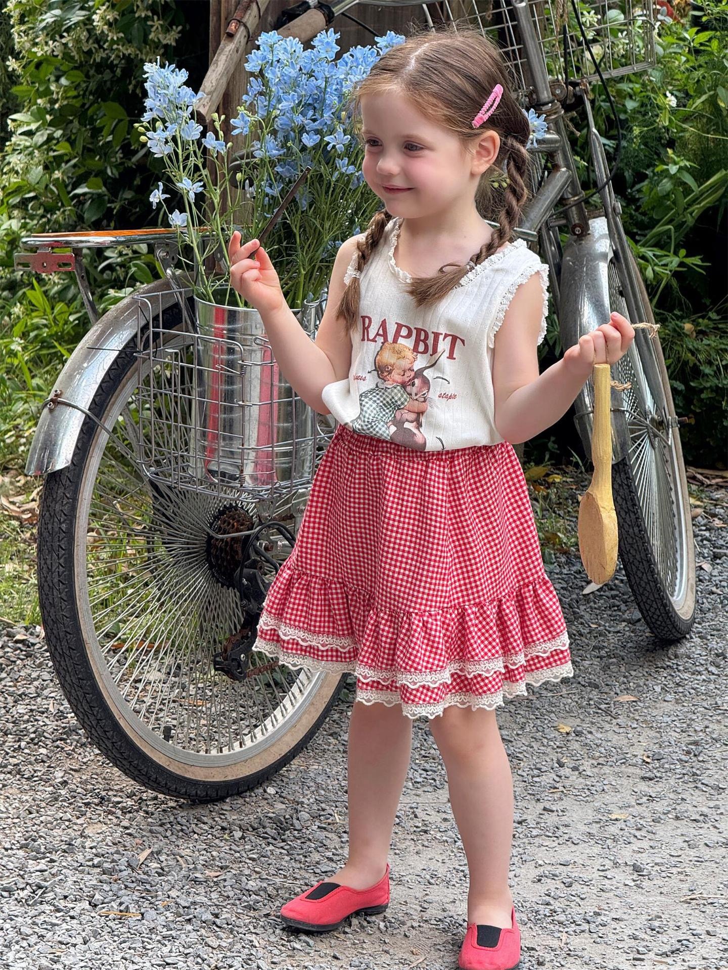 三色米白滾邊兔兔背心