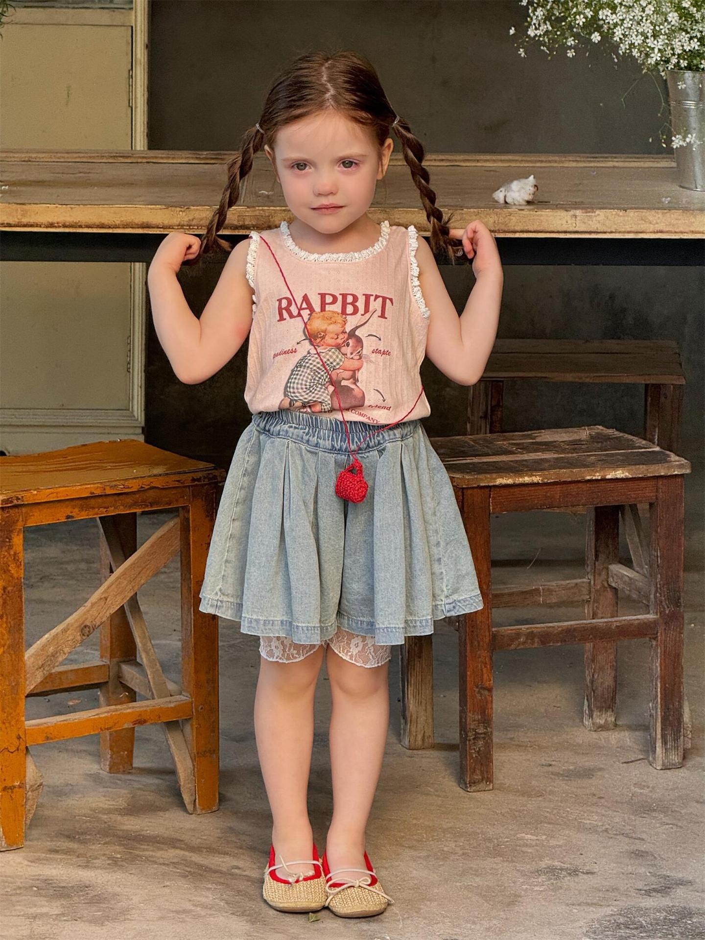 三色米白滾邊兔兔背心