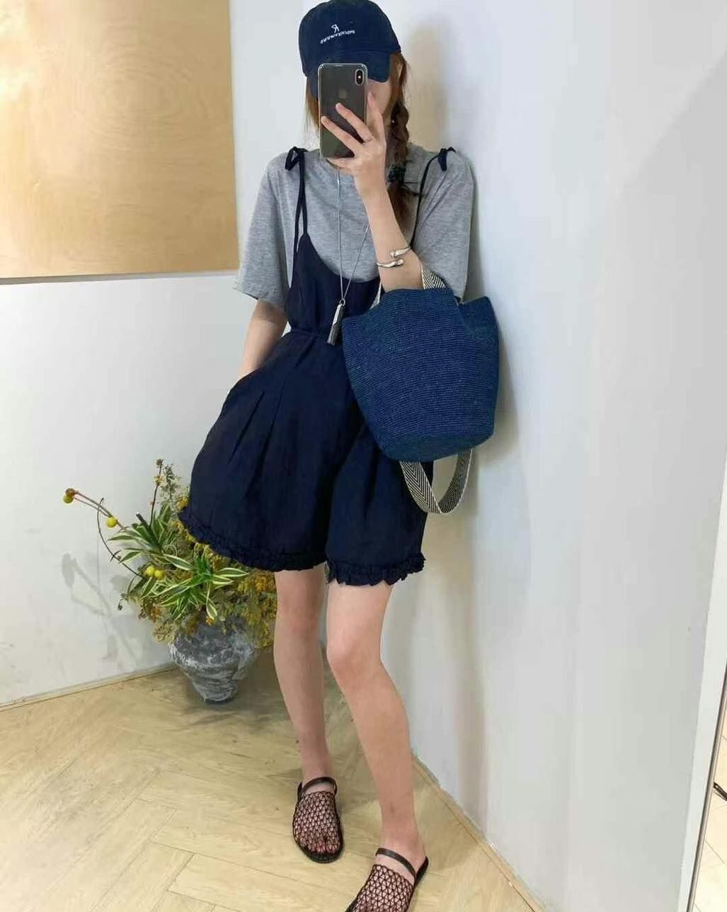 【甜美必備的花邊綁帶吊帶褲套裝組】（現貨）