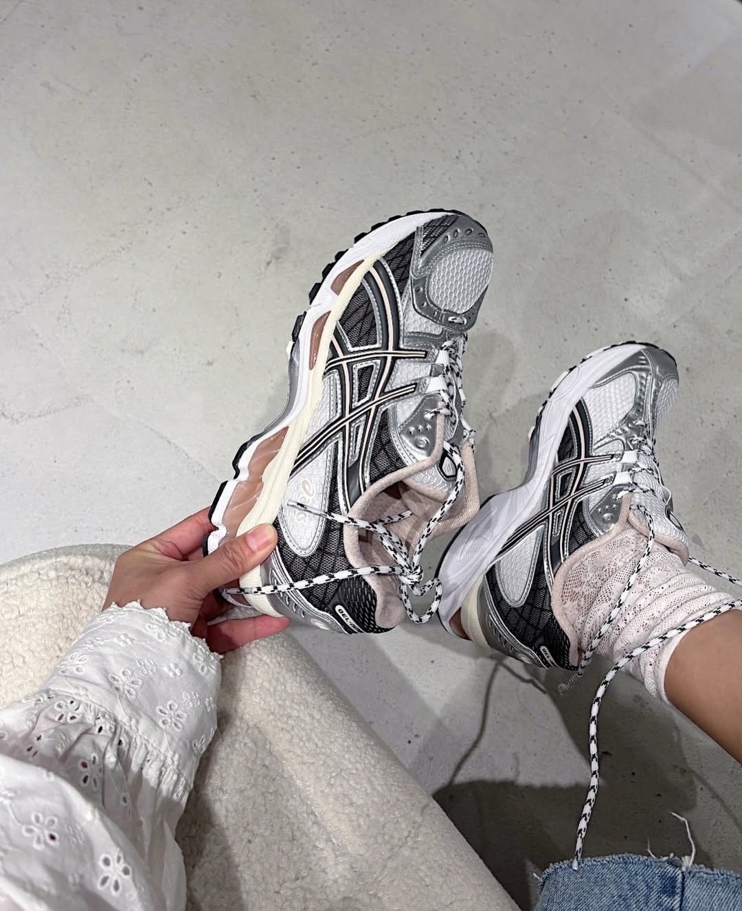 Asics Gel-Nimbus 10.1 Piedmont Grey 蕾絲微光腮紅 銀黑 復古鞋 1203A543-104