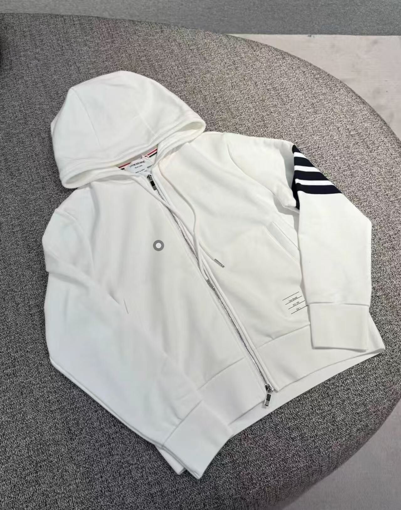 TB 女裝白色清新拉鏈外套  -T