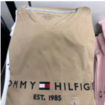 [S] TOMMY HILFIGER BEIGE EMBROIDERED TOMMY LOGO TSHIRT, 78J6318-240 (STH1287)