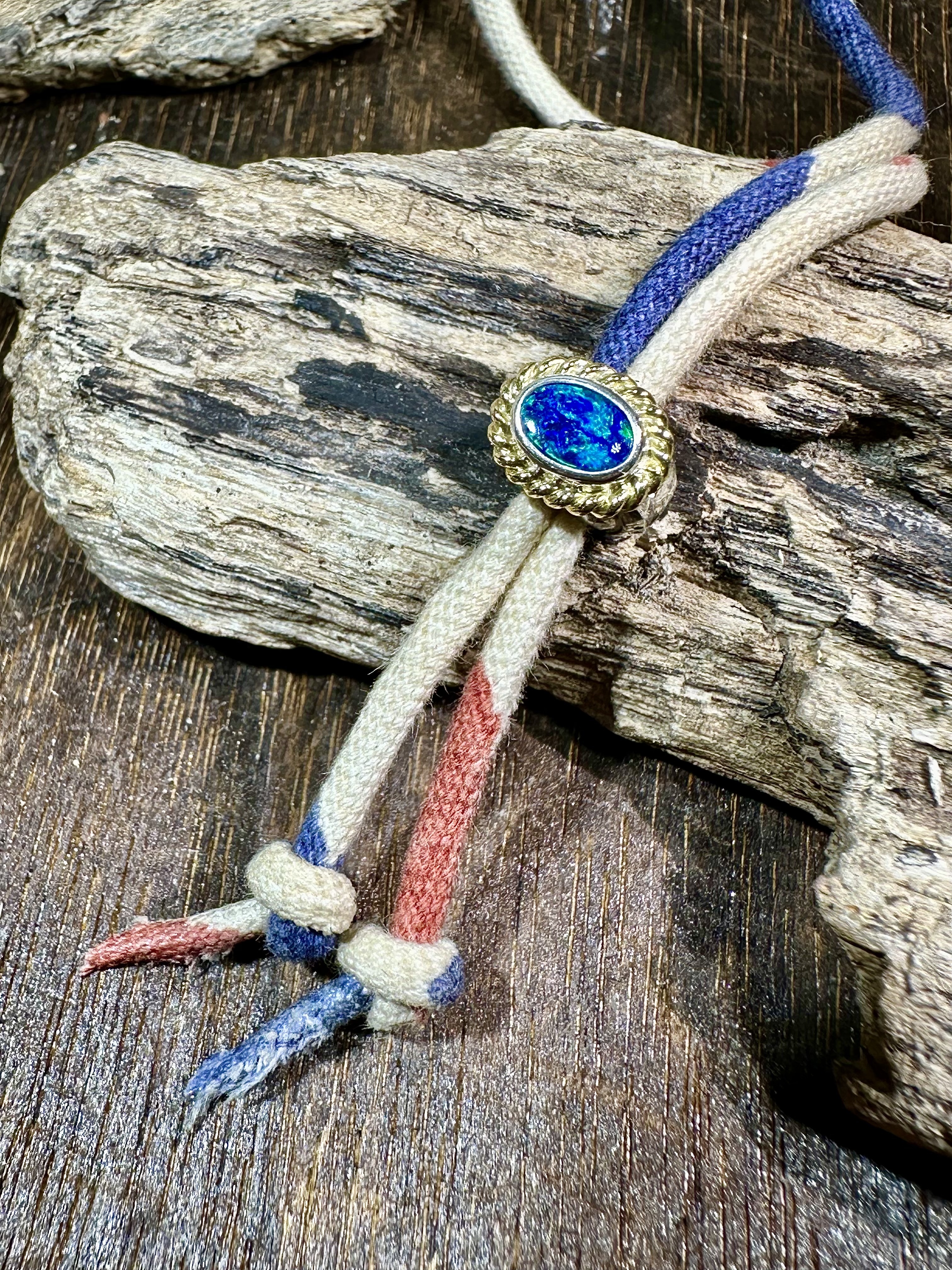 Black Venom Jewelry- Freedom & Prayer 純銀閃電銀珠鑲澳洲蛋白石