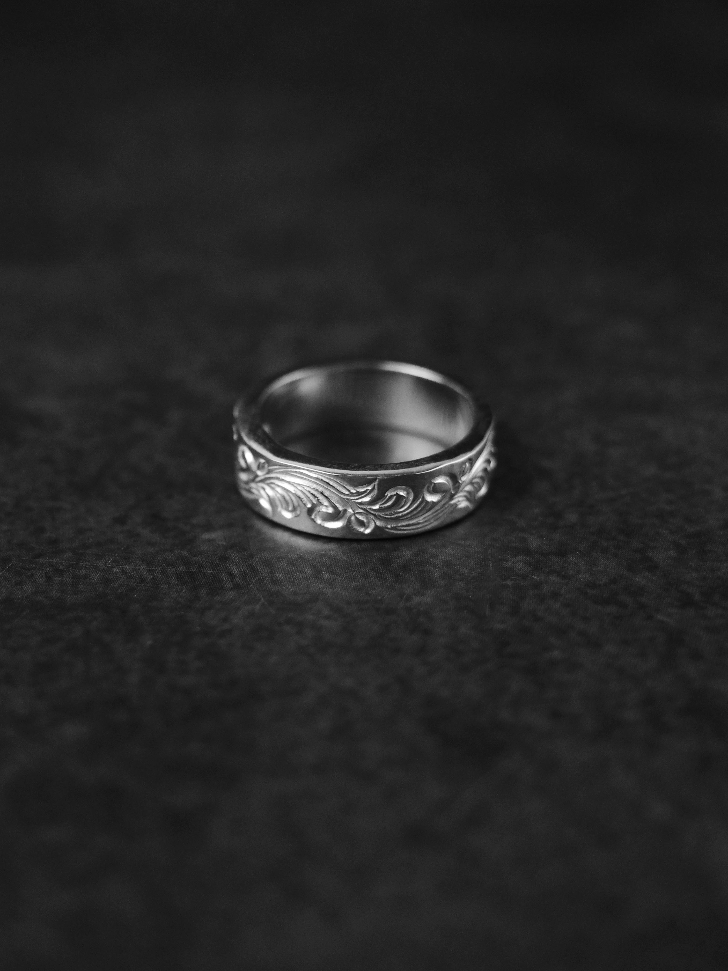 Dear Blossom 唐草6ｍｍ平打戒 R-005