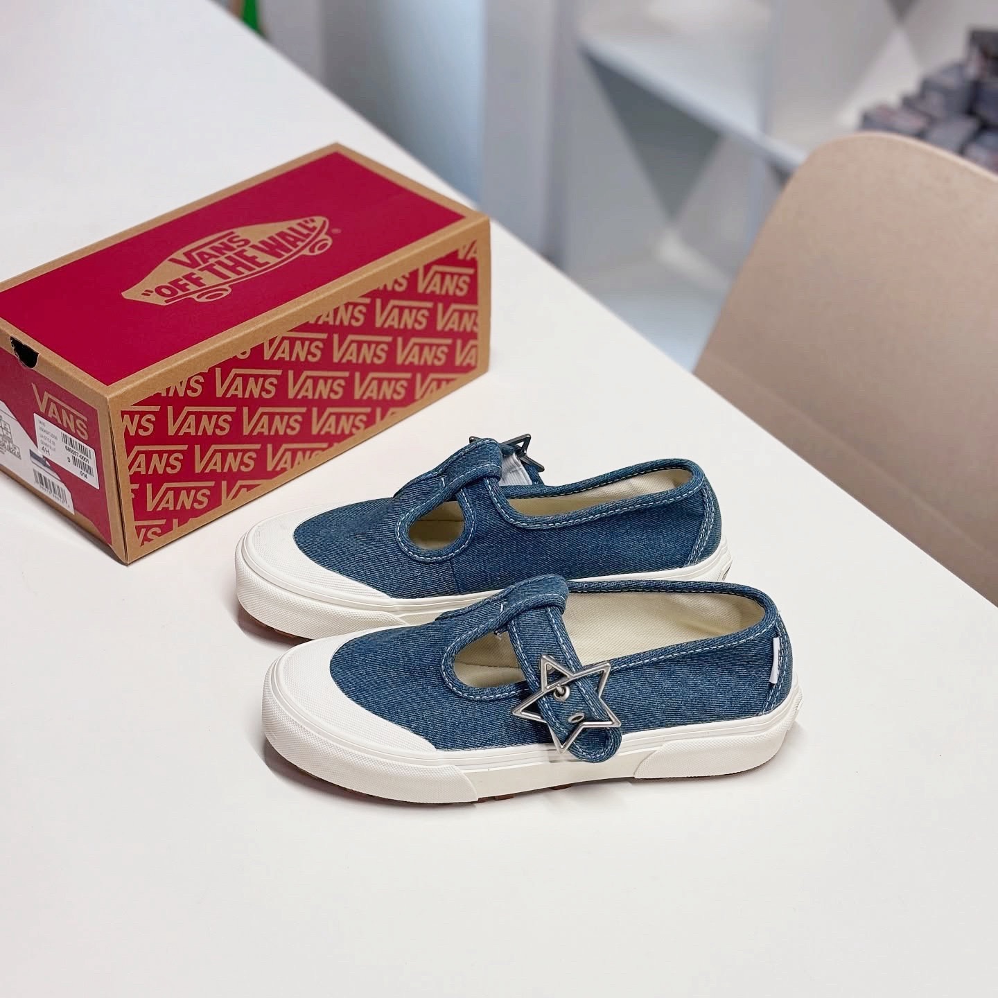 Vans Style 93 丹寧牛仔 MARY JANE 星星扣 瑪莉珍鞋 懶人鞋 VN0A3XTJDNB