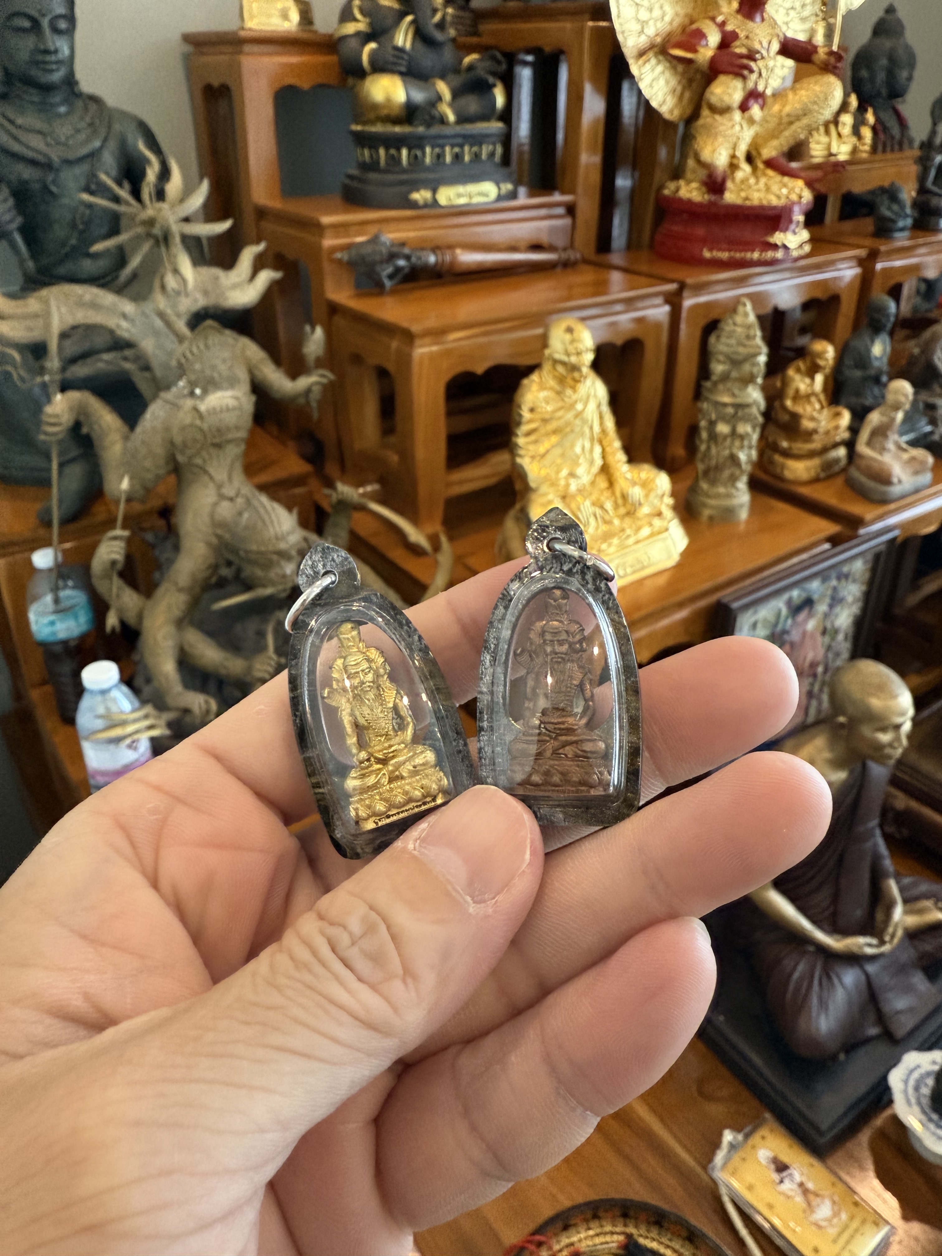 阿贊恭 祖師四面魯士（固拜史阿騰九層傳承中最大的祖師）