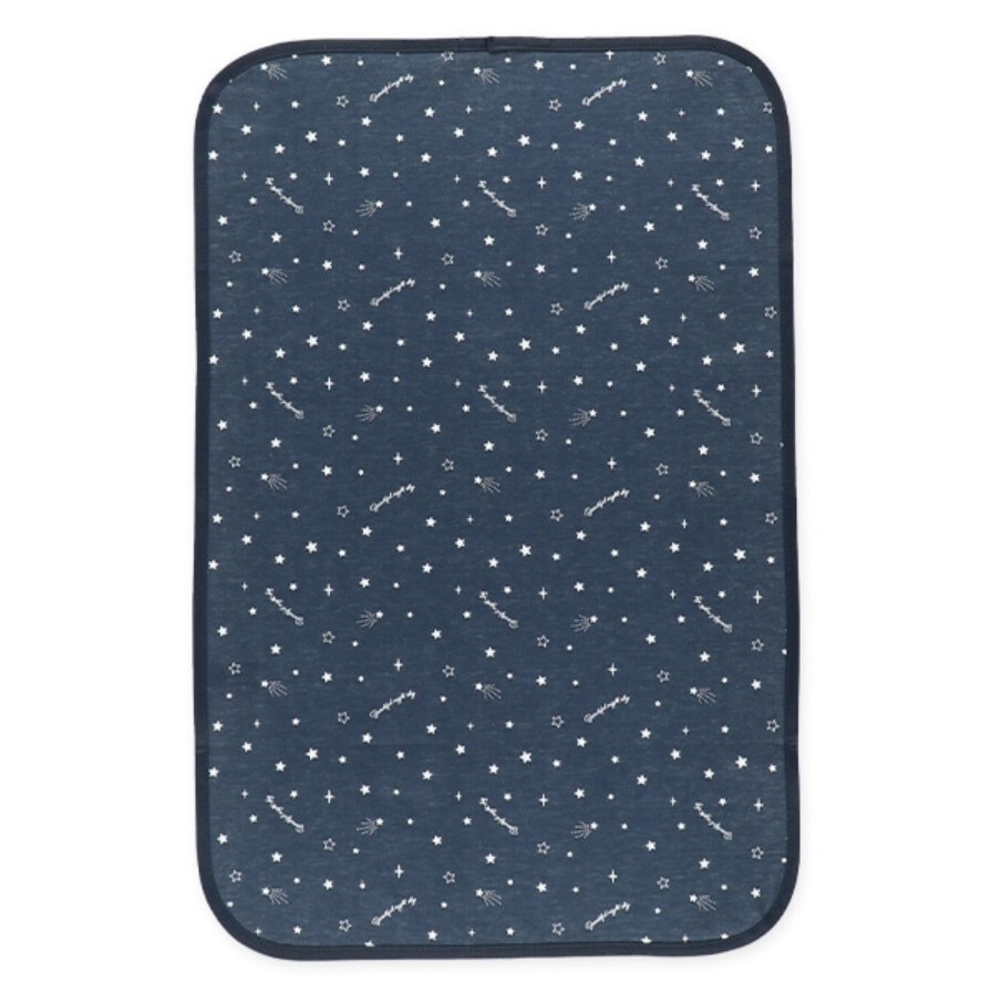 【Nishimatsuya】ELFINDOLL Portable Waterproof Diaper Changing Mat 2-Pack (45x70cm) - Stars & Bears
