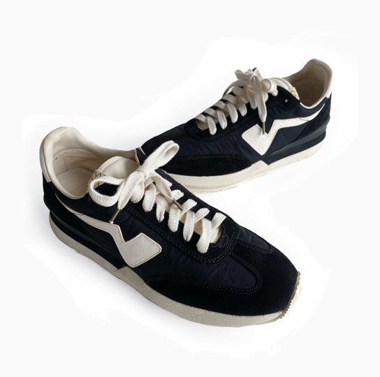 ON SALE: VISVIM FKT RUNNER - BLACK SIZE 11 PRE ORDER ITEM (預訂中)