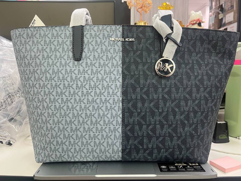 [S] MICHAEL KORS NAVY MULTI BLUE MARINE MULTI 35F4STVT8B JET SET TRAVEL TOTE BAG, 197853084513 (SMK1257)