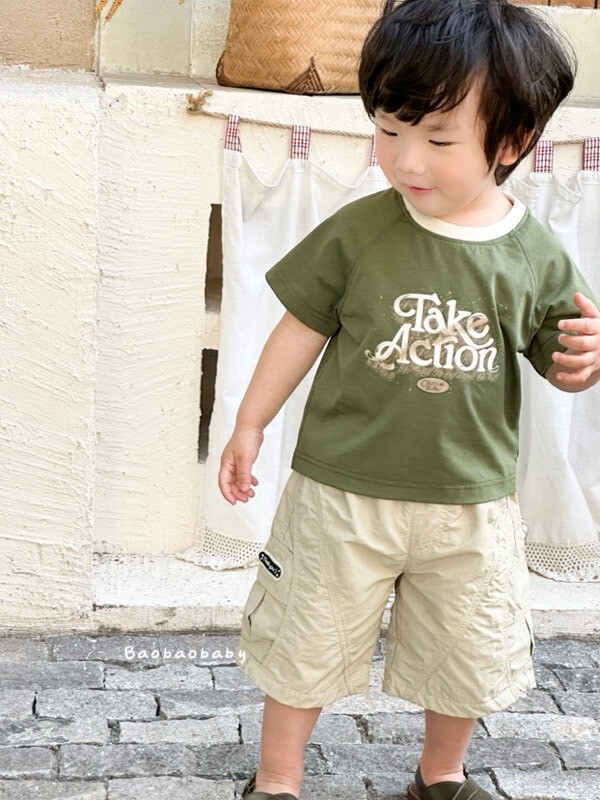 行動派小勇士Tee