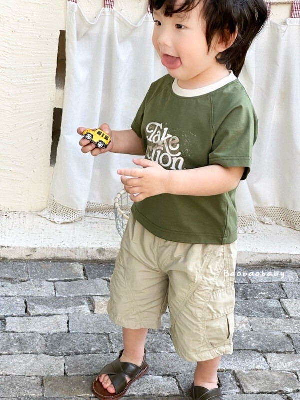 行動派小勇士Tee