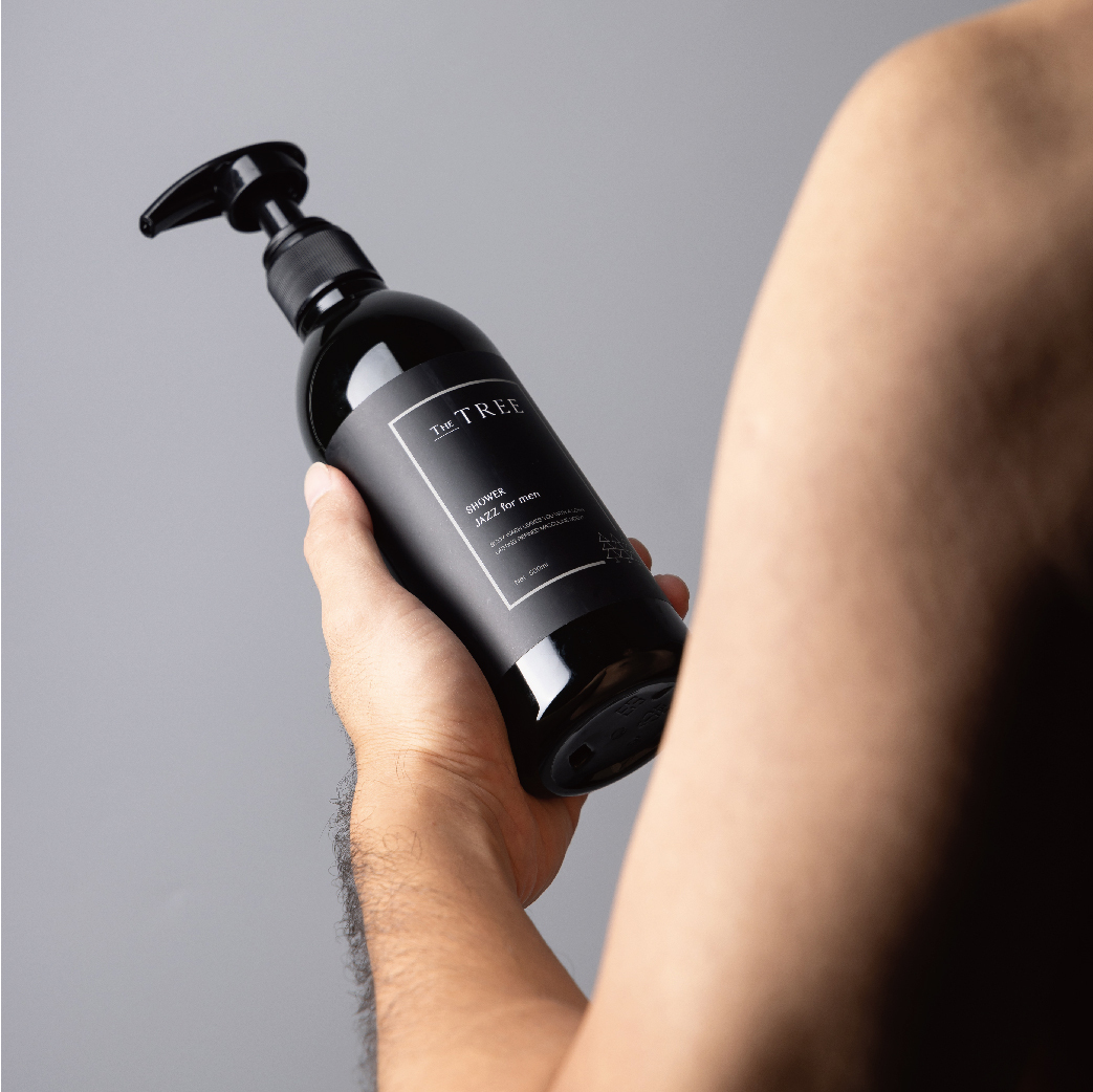 森挪威｜爵士男性沐浴