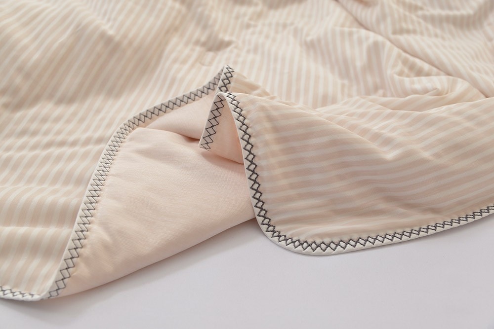 經典收編橫條紋涼被