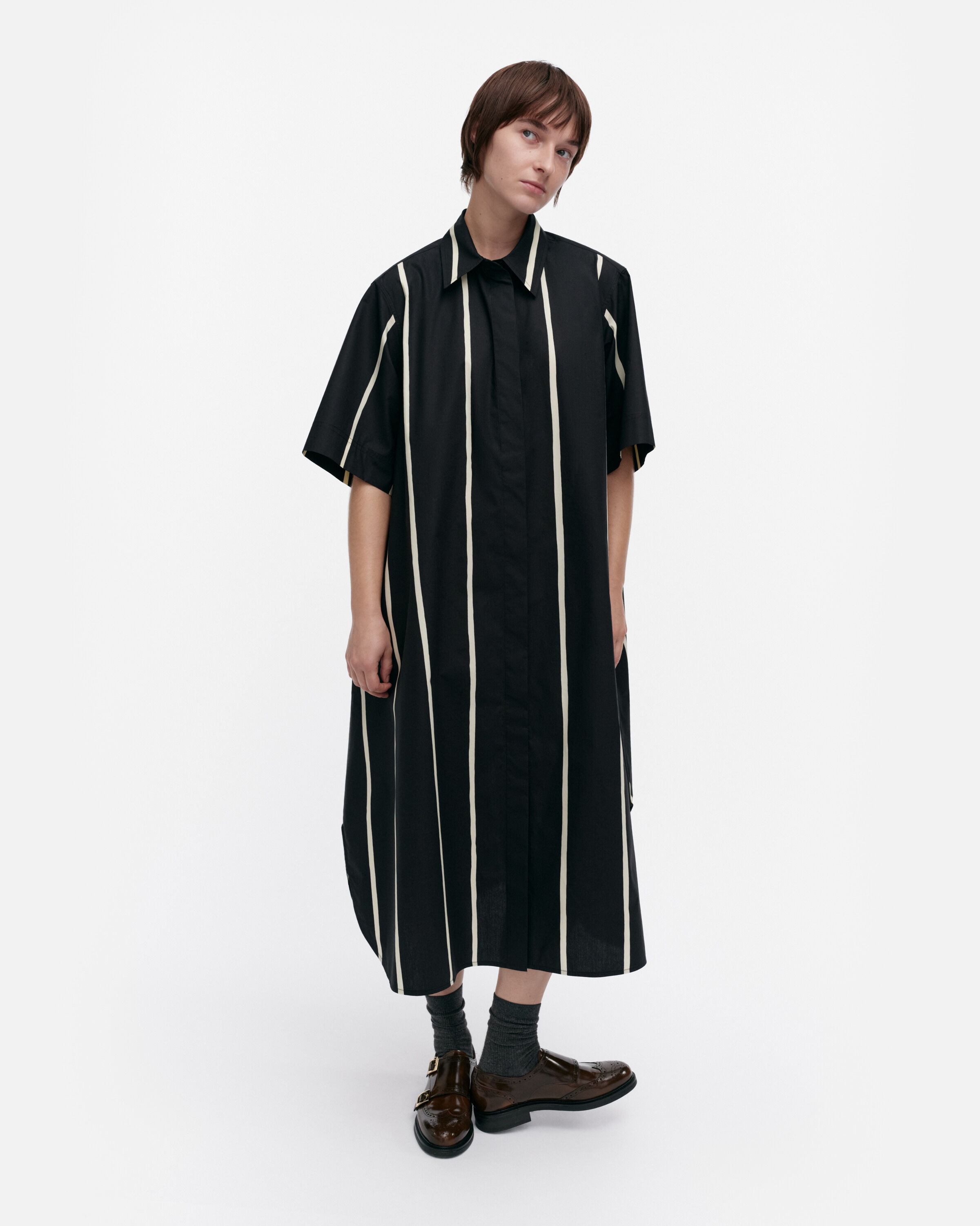 PAPERI PUHVELI 條紋洋裝