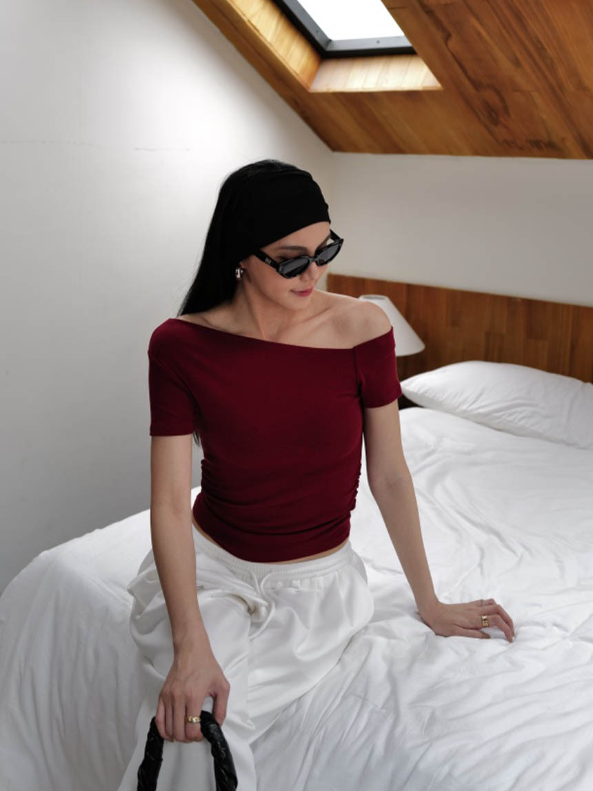 斜肩直角側抓皺T*4色