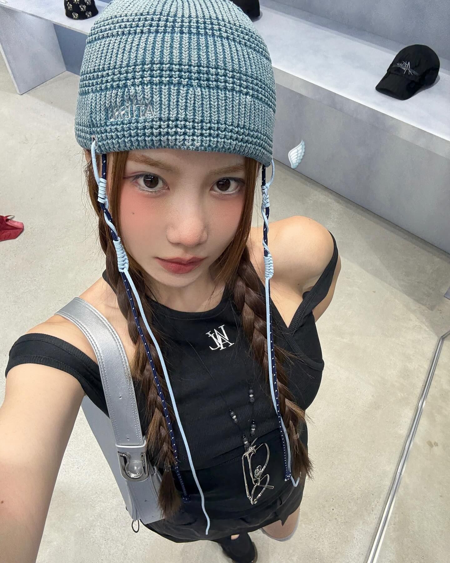 【ATiiSSU】Falcon Beanie [正規品 / 関税・送料込み] ATiiSSU Falcon Beanie