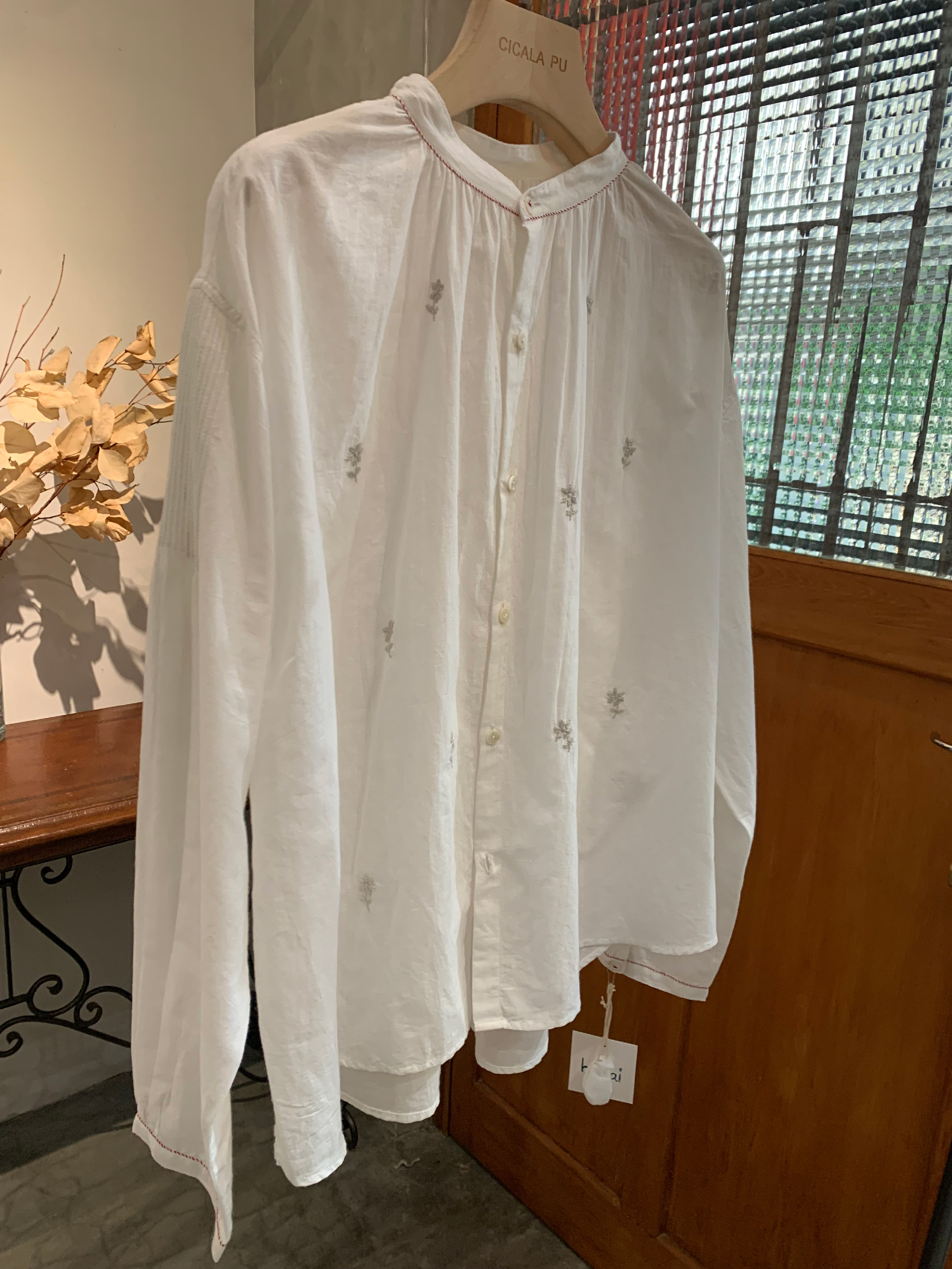 Bunai 手織棉 刺繡 白色上衣 100%cotton(HANDLOOM)