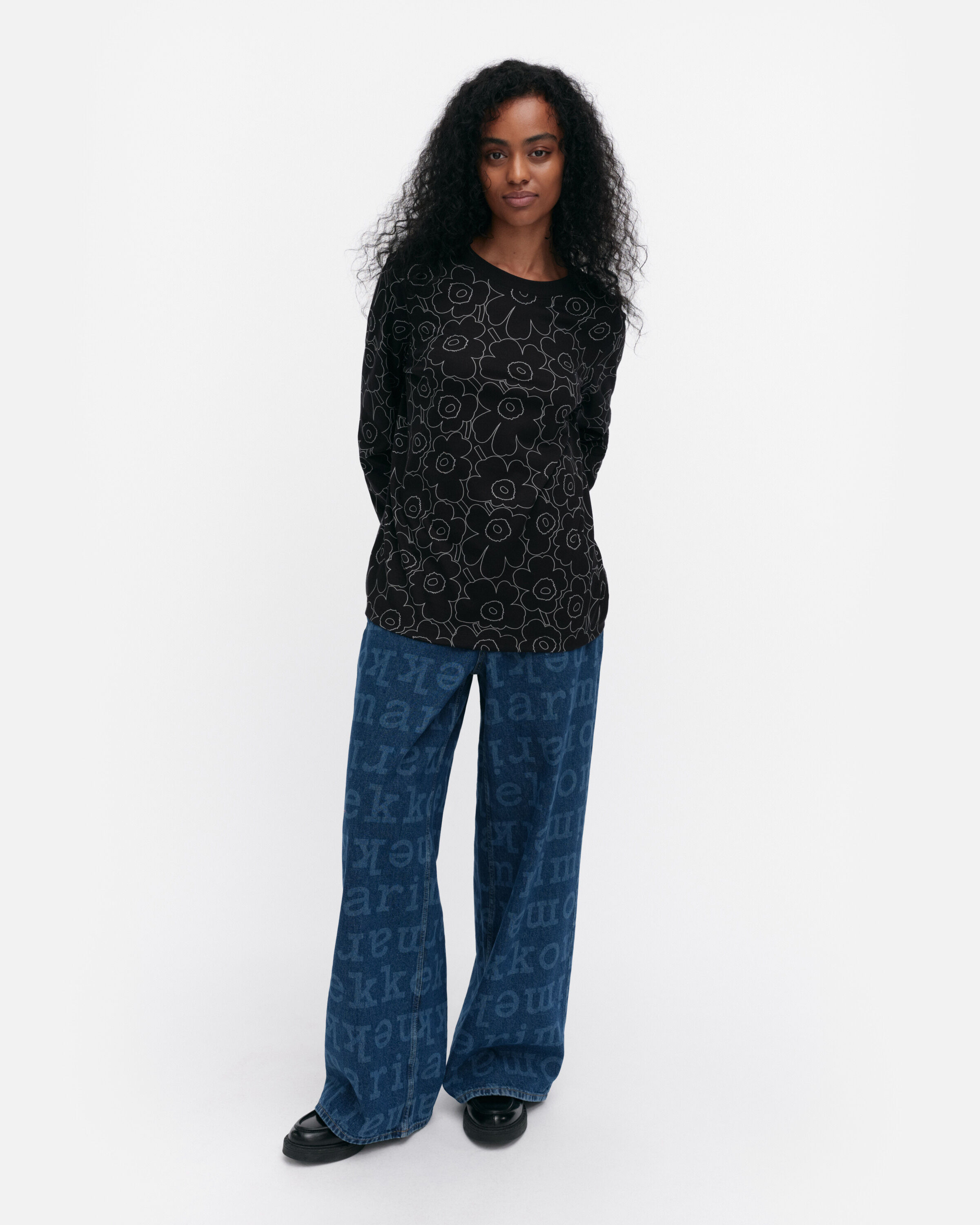 SEKUNTI PIIRTO UNIKKO 印花長袖上衣