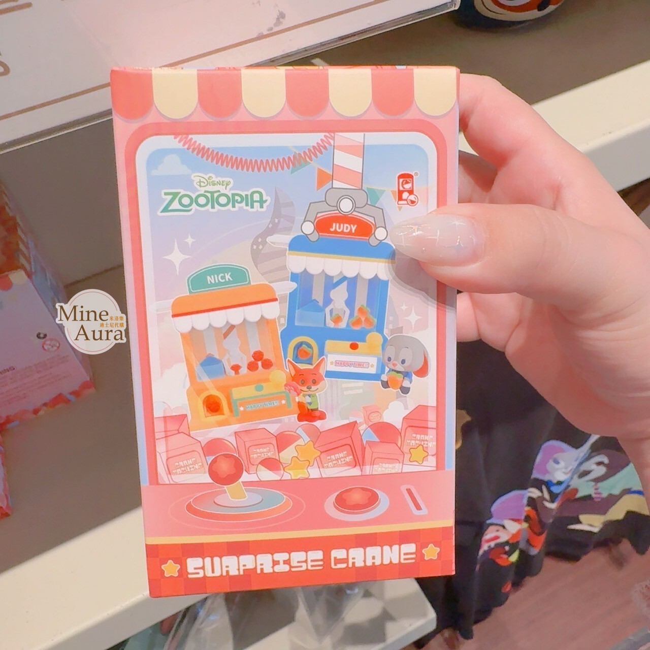 動物方城市 Zootopia 夾娃娃機台造型 擺飾 迷你 公仔 擺飾品 盲選盒 盲盒 -香港迪士尼樂園