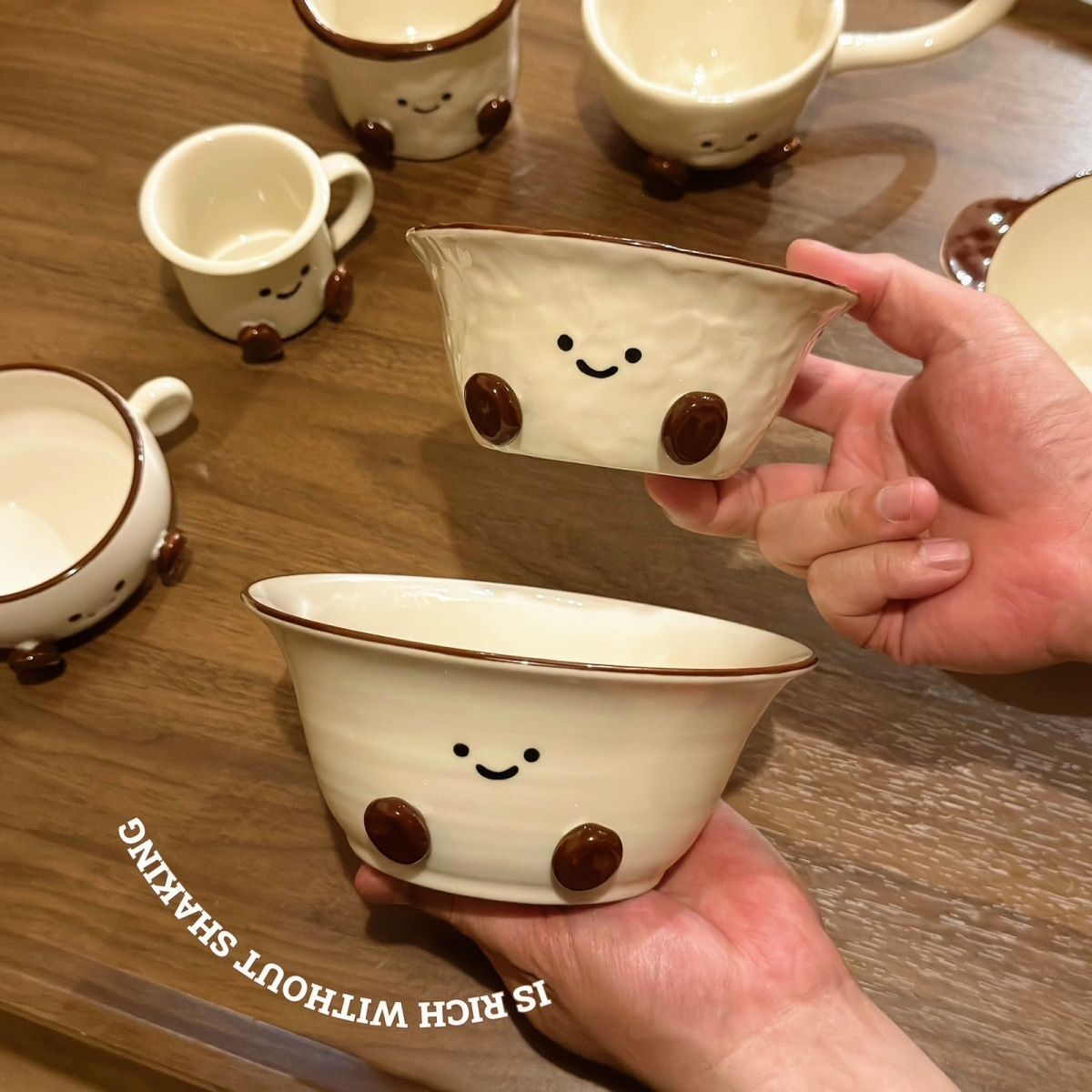 《6028》可愛可可豆手繪陶瓷碗盤