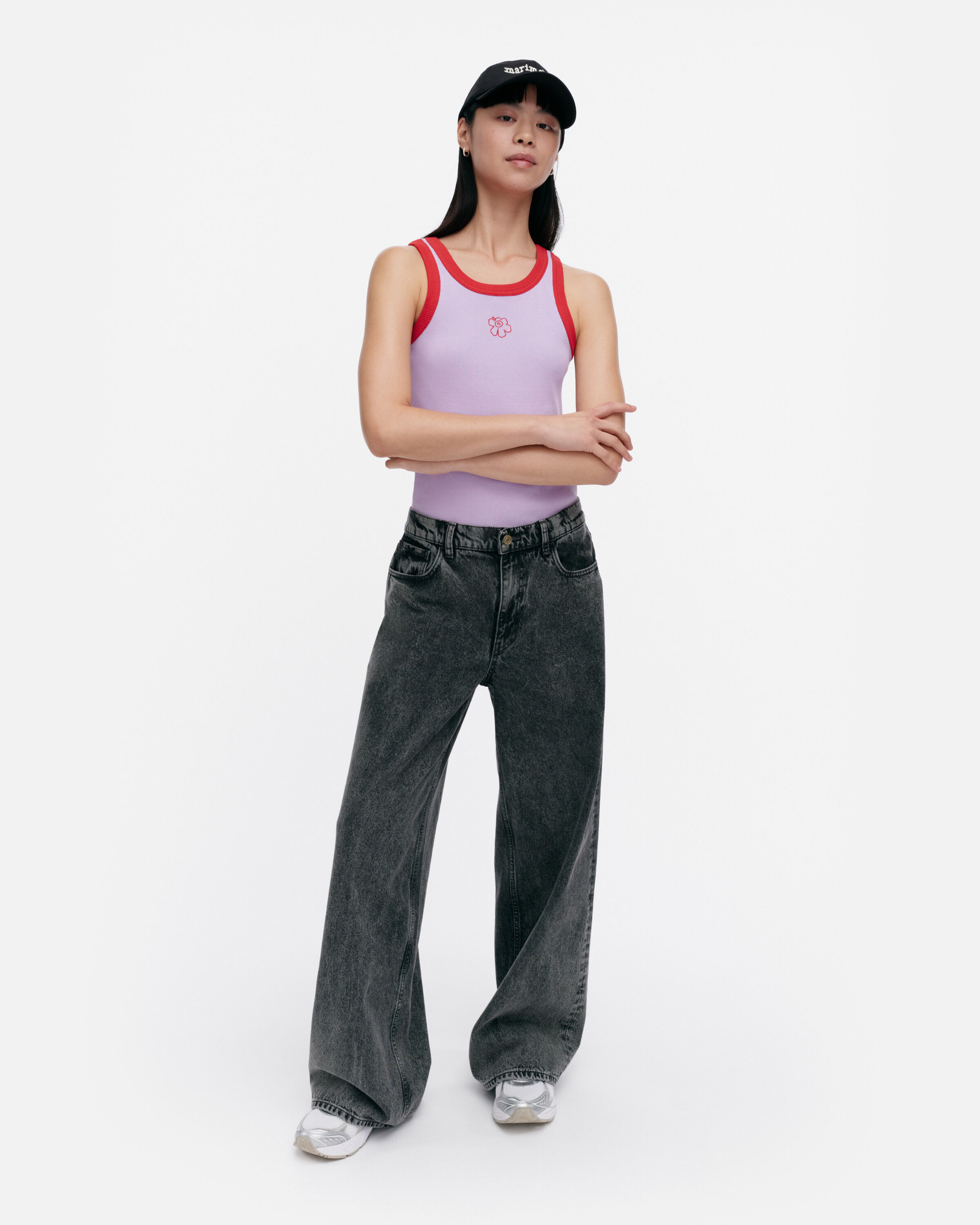 SURREA PIIRTO UNIKKO 無袖背心