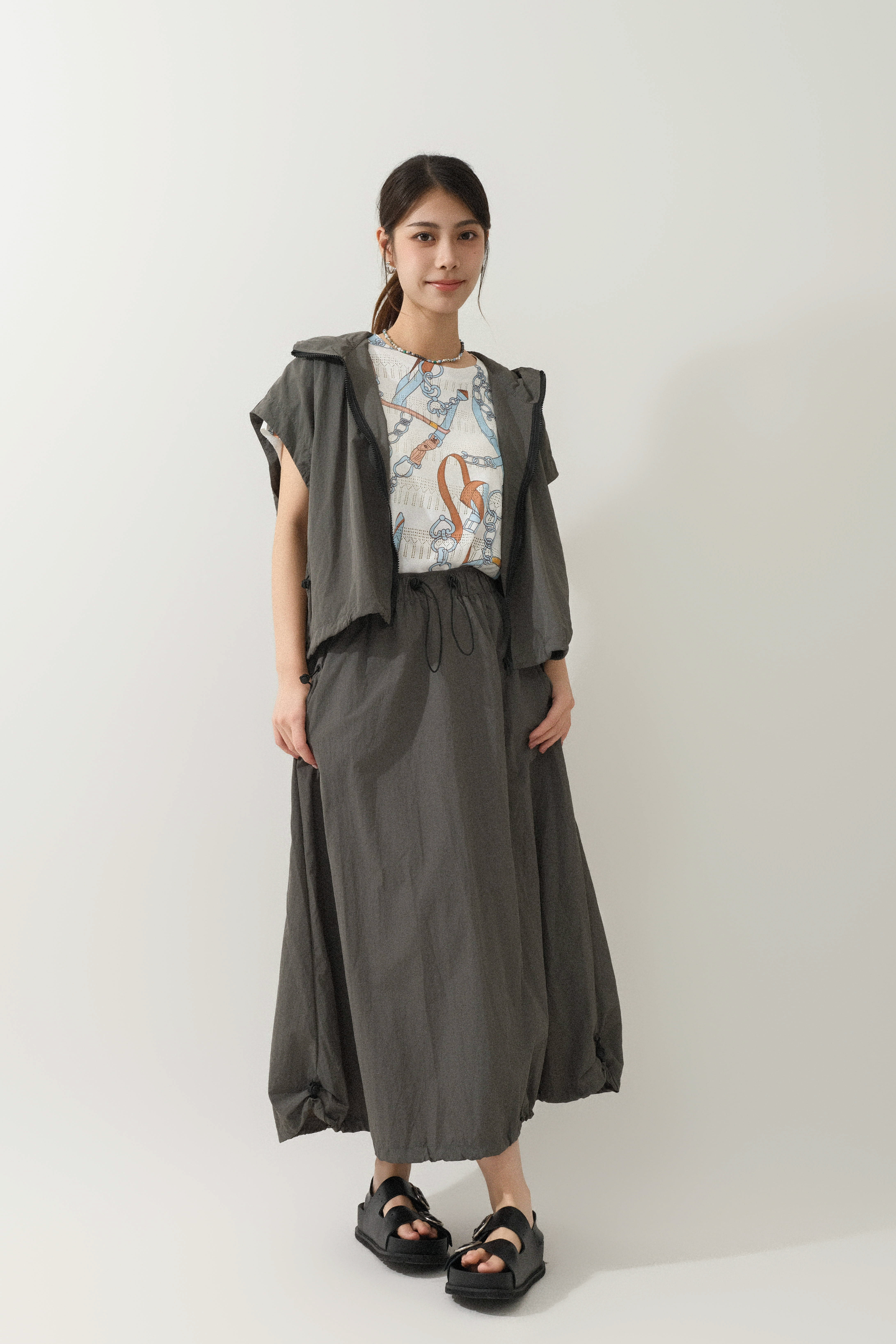 SS25_0278（外套＋Tee＋半截裙）