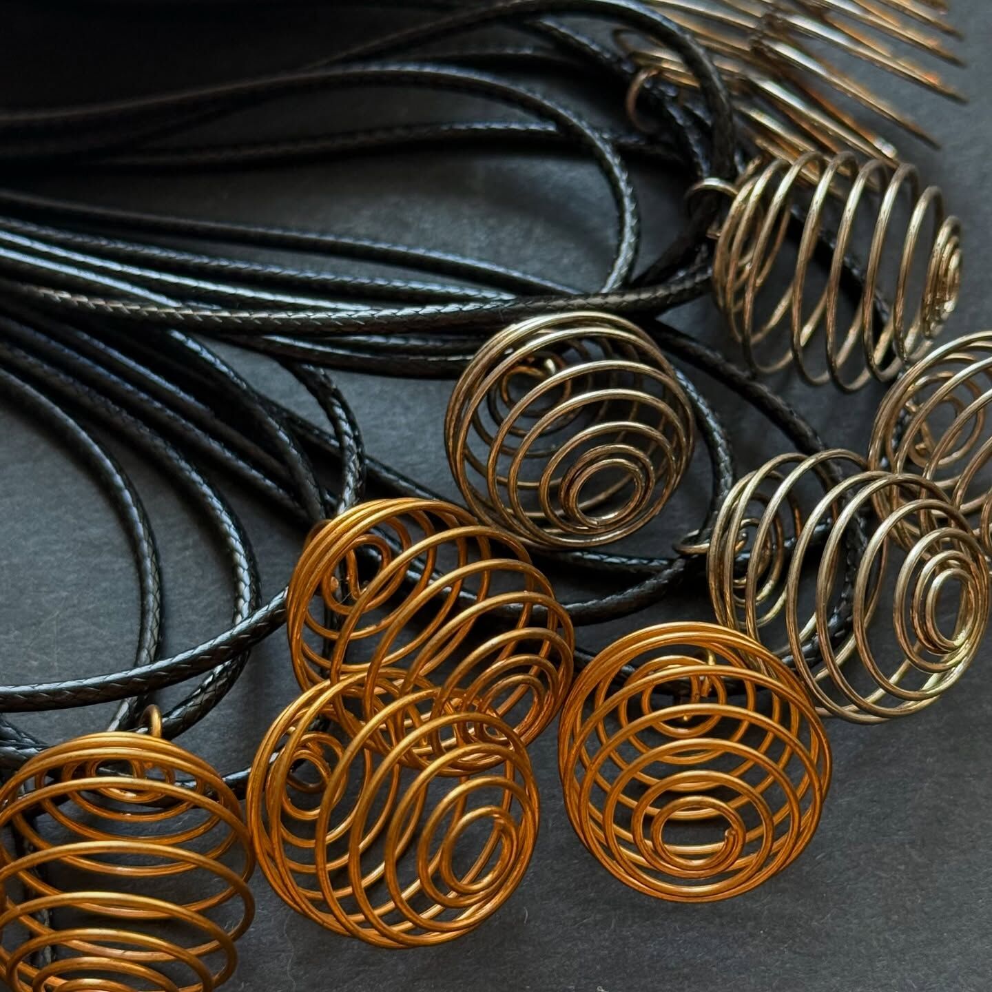 [原石] 水晶球項鍊 水晶球空拖