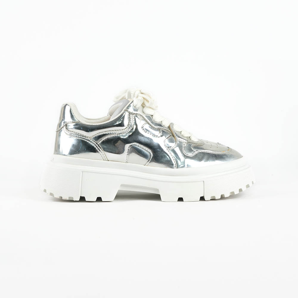 【HOGAN】漆亮面厚底休閒鞋(銀色)