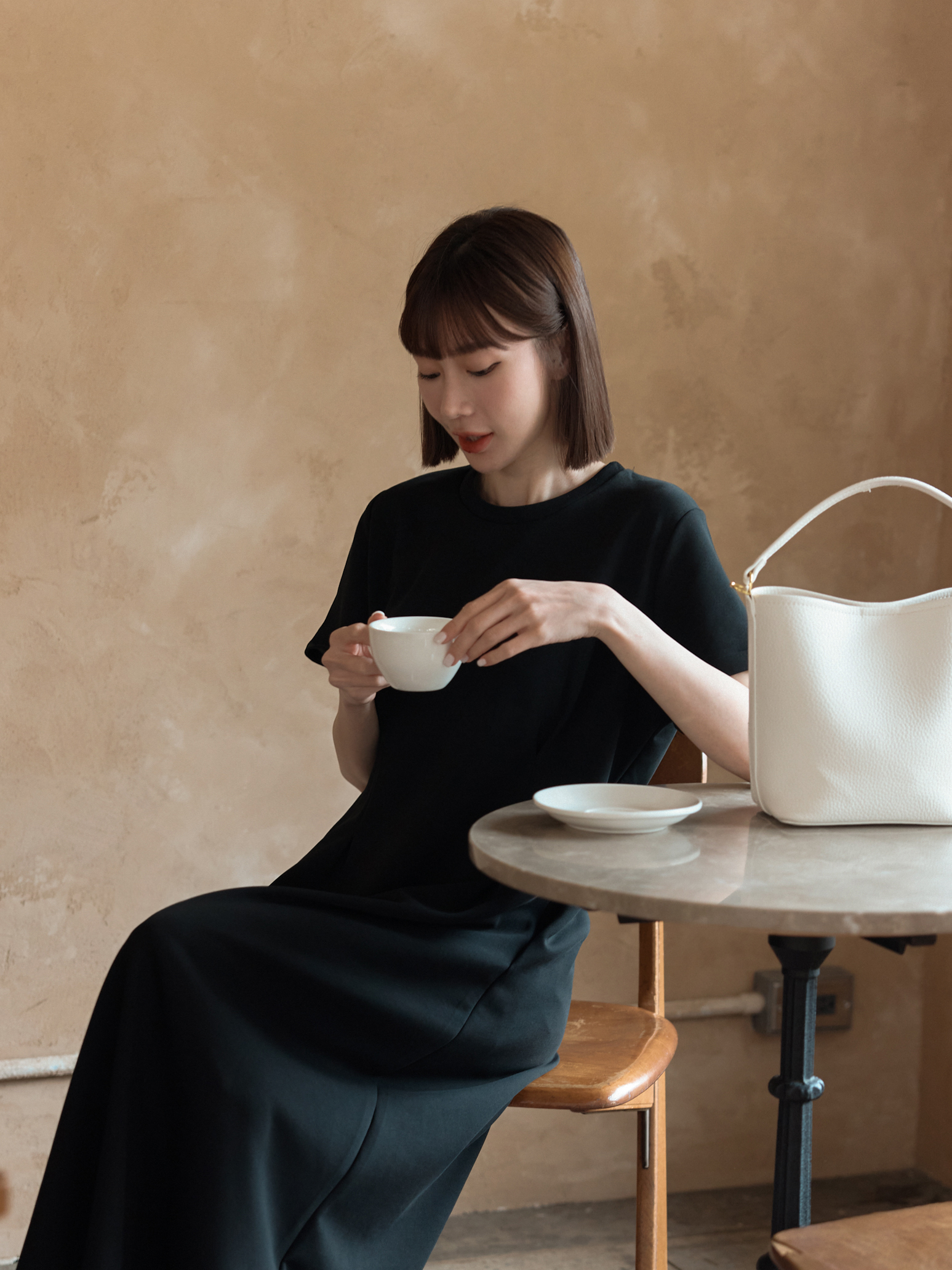 0529chu_0219.jpg 重新裁切:頭頂多留.jpg 0529chu_0219.jpg 重新裁切:頭頂多留.jpg