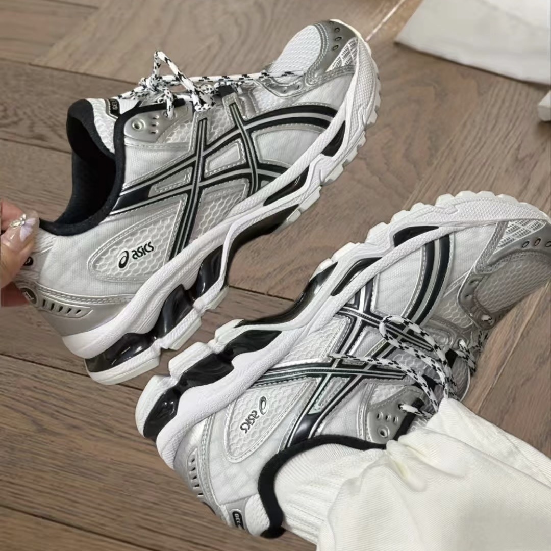Asics 亞瑟士 Gel-Nimbus 10.1 "White Grey"  Balenciaga 巴黎世家平替 運動休閒鞋 白灰 1203A780-101