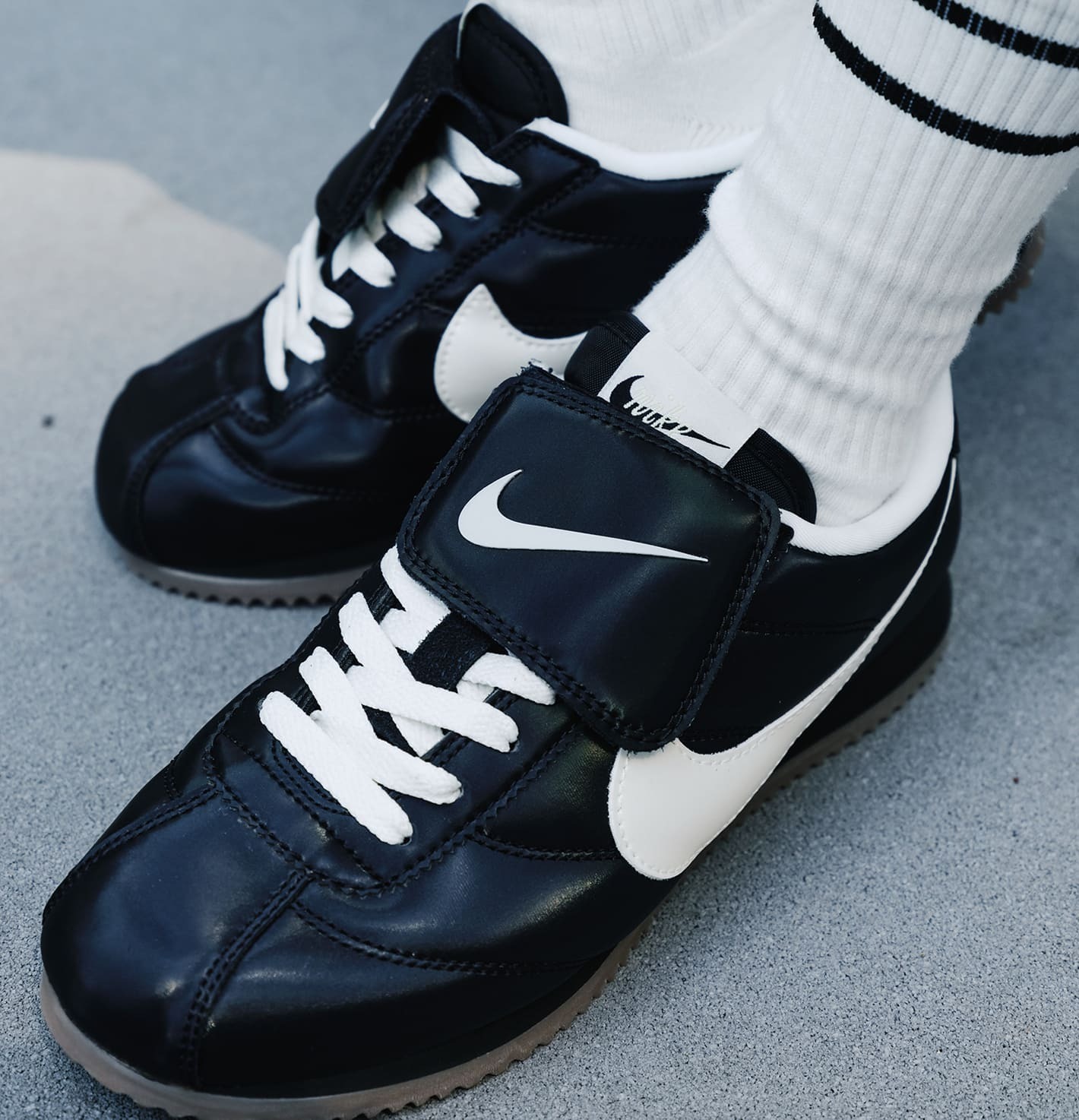 預購┃NIKE CORTEZ SE 阿甘鞋 翻鞋舌 黑奶油 足球鞋