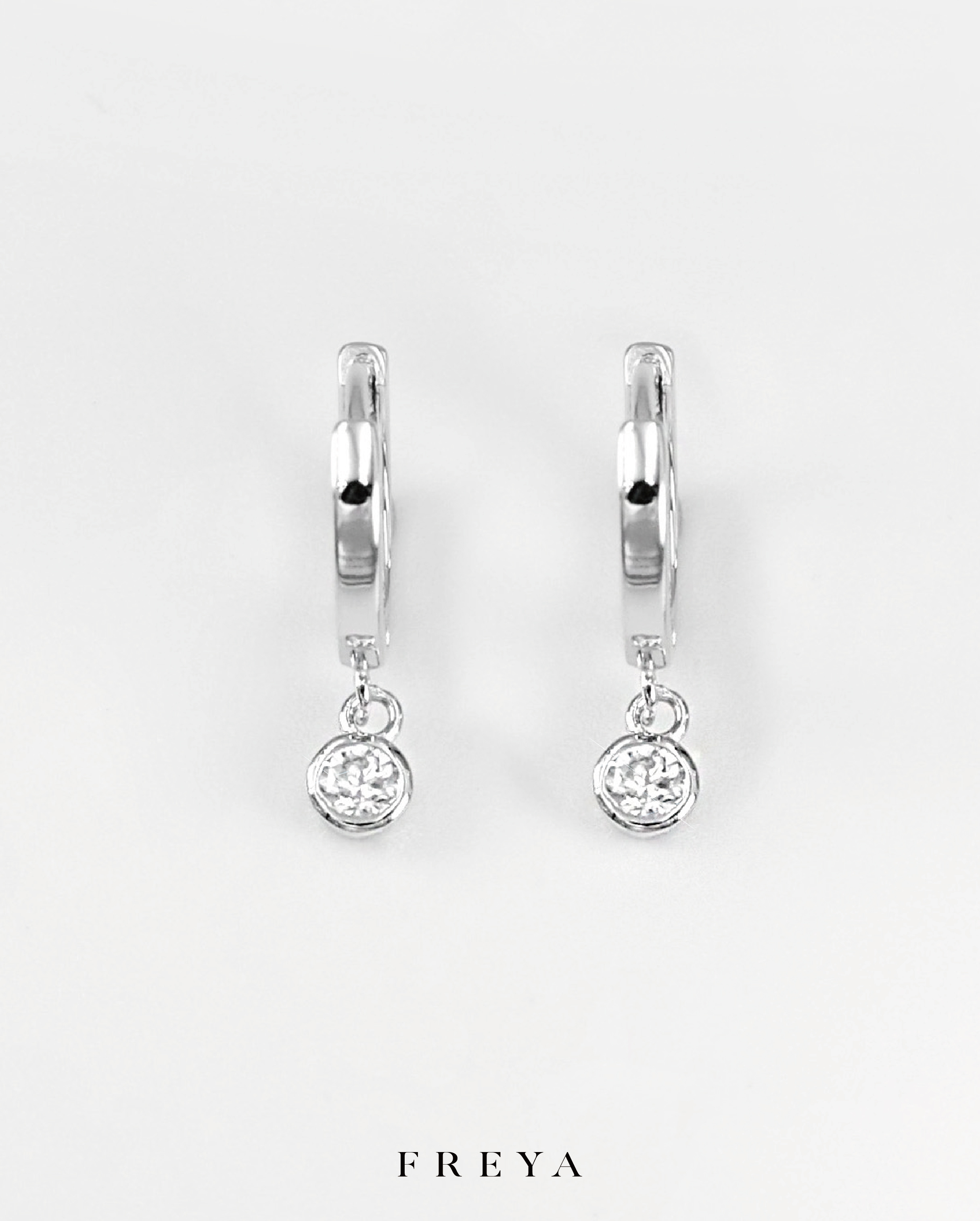 FREYA 閃耀圓形耳環
