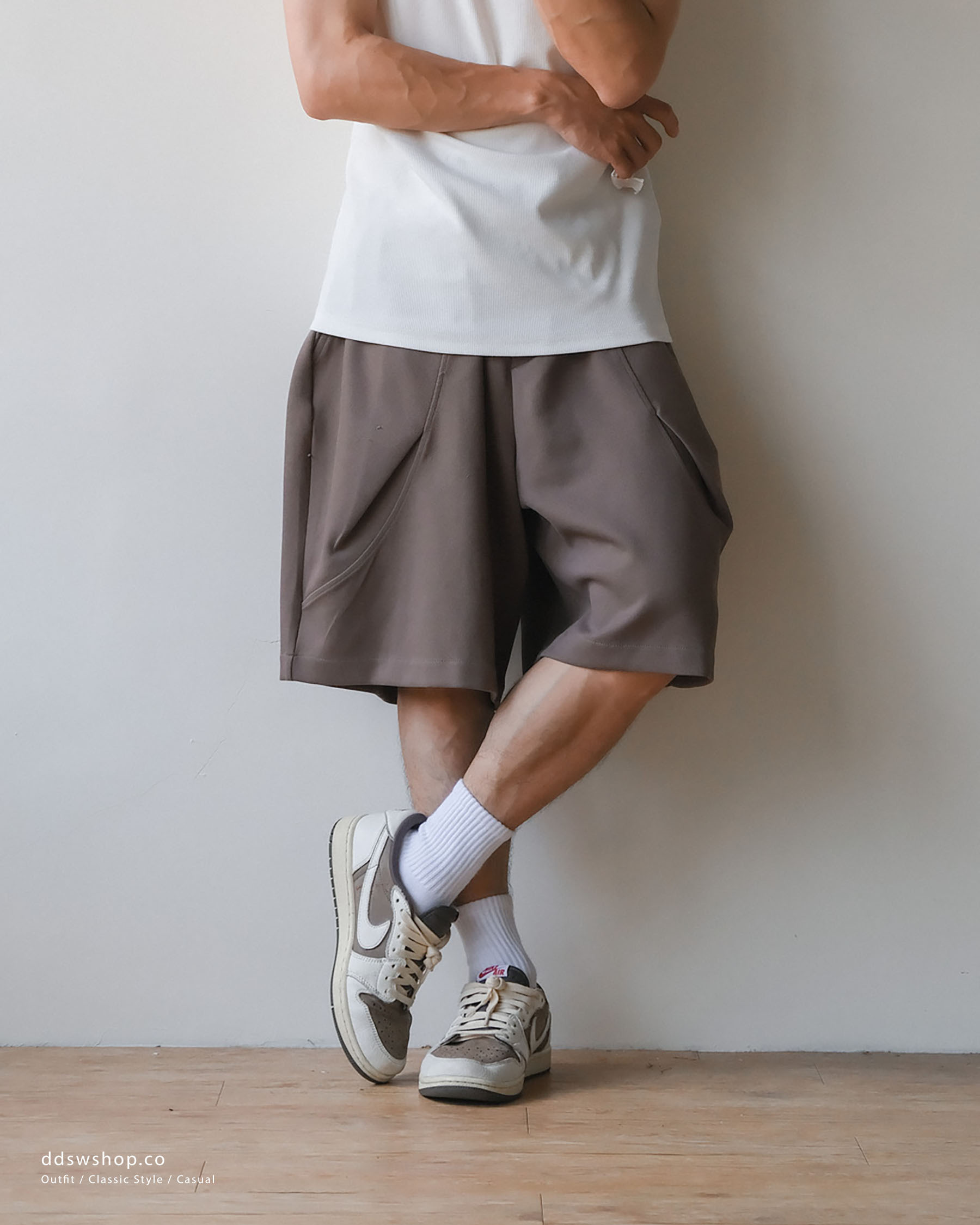 D.CLOSET 立體弧形 打折棉短褲 SS04