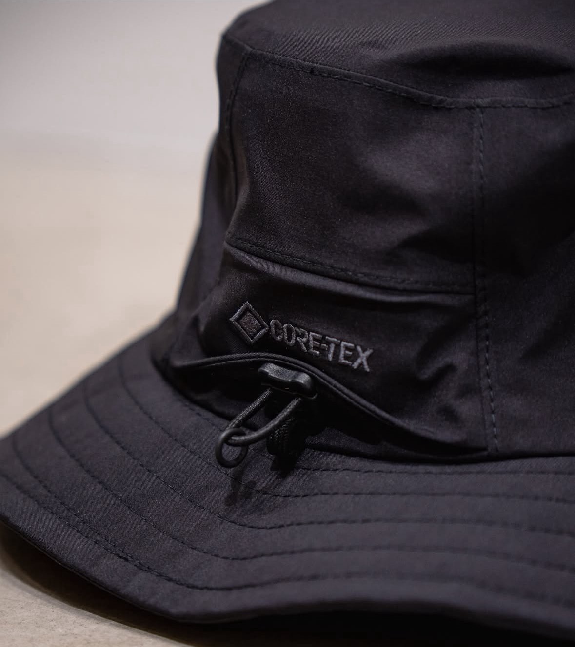 日本 The North Face GORE-TEX 輕量漁夫帽