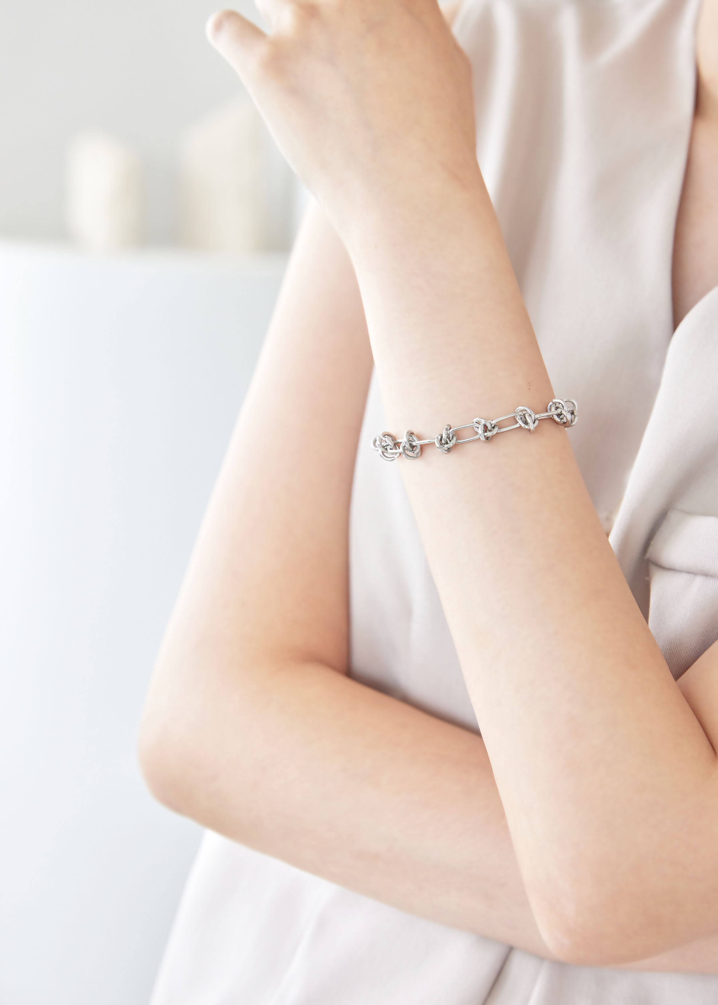 扭結造型 醫療鋼手鍊