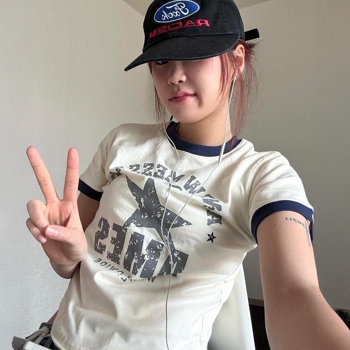 AMES WORLDWIDE - VINTAGE STAR TEE (CREAM)