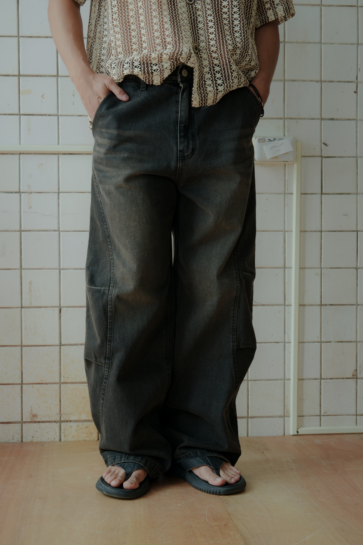 Curve Parachute Denim Pants #牛仔褲